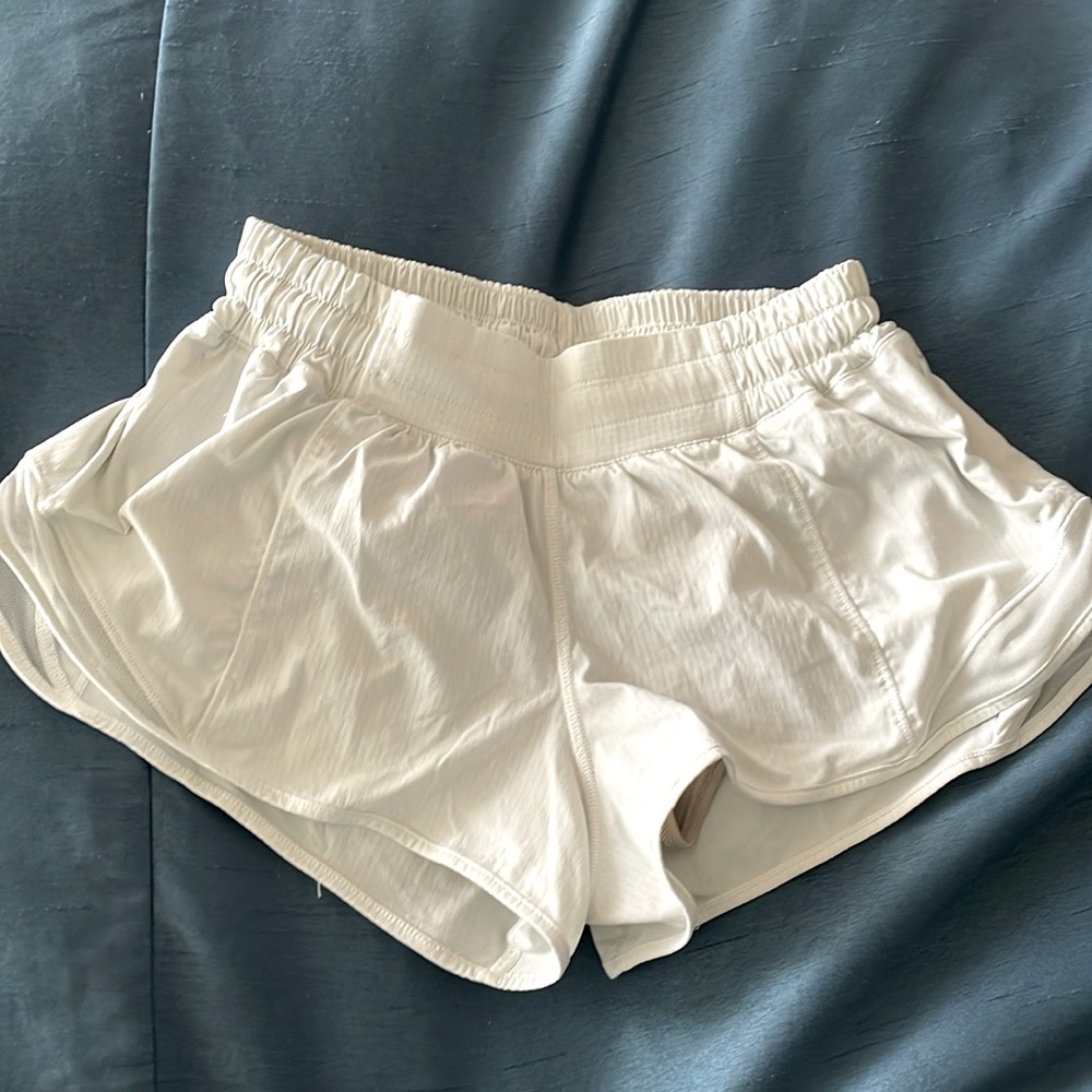 Hotty Hot Lined 2.5" Low-Rise Shorts Size 4